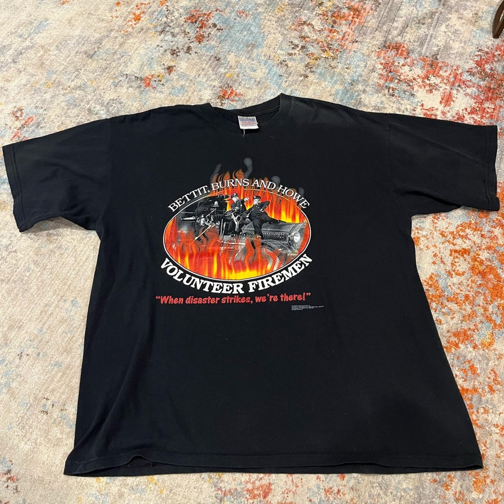 2001 3 stooges firemen tshirt